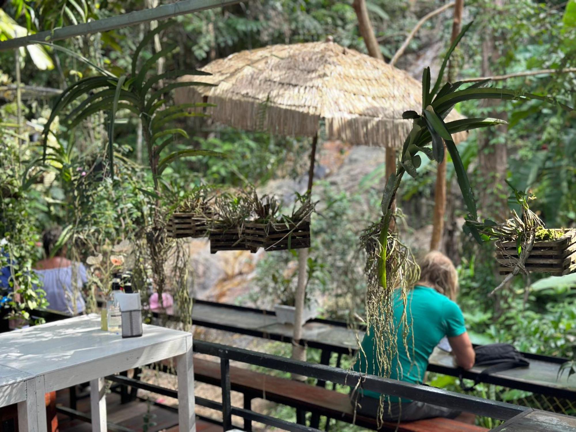 Nua Tone Resort Bang Tao & Cafe Eksteriør billede